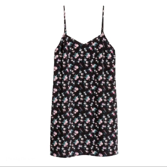 H&M Ditzy Floral Print Strappy Slip Dress With V Cut Navy Blue Size 8 - Picture 1 of 11